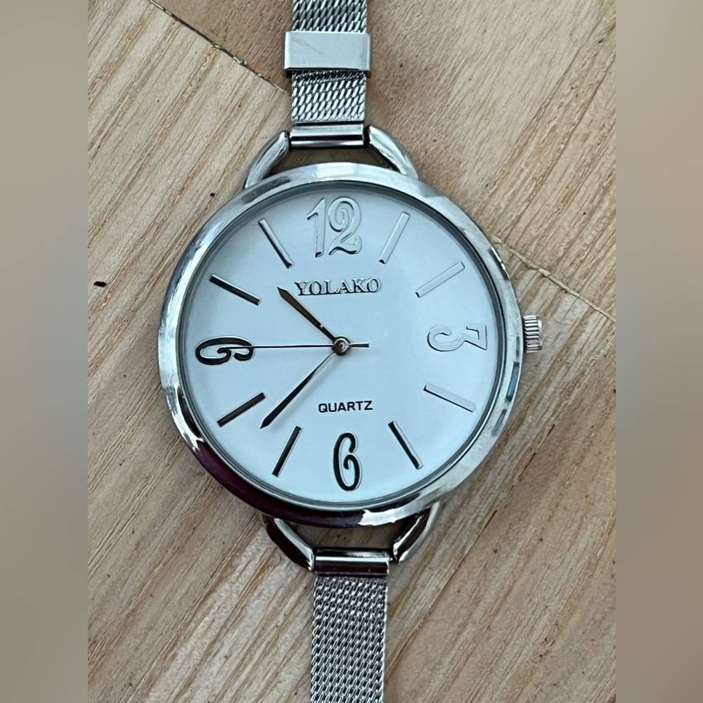 Fashion Watch Yolako Brand